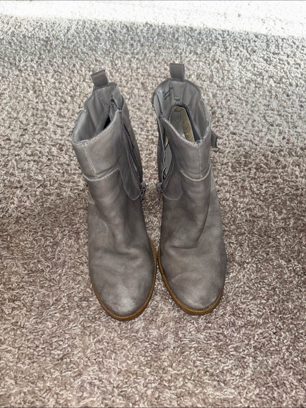 Women's Gray Ankle Boots - Classic Zip Booties